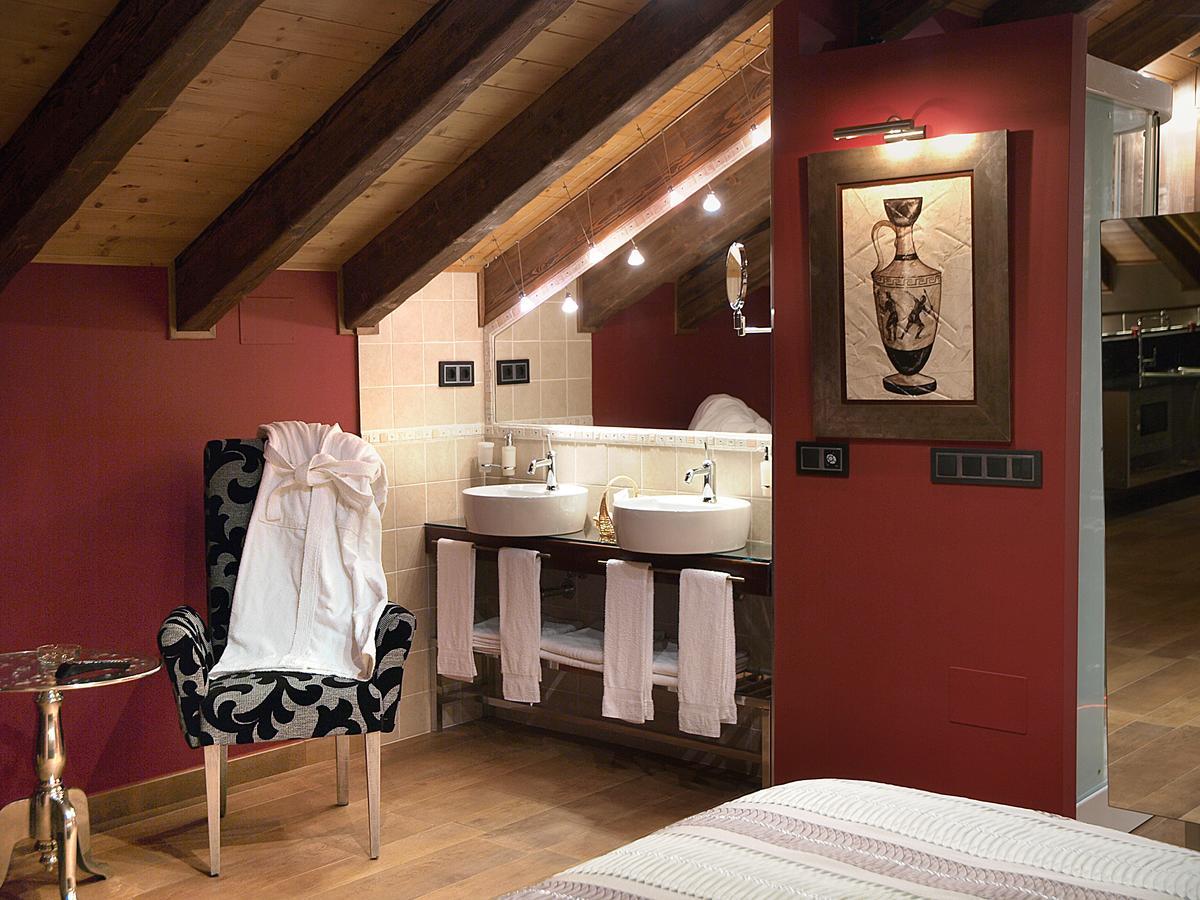Aparta-Hotel Puertolas Escuer Extérieur photo